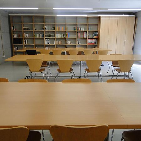Residencia Universitaria Sant Joan Hotel Reus Buitenkant foto